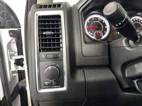 Used 2024 RAM 1500 Classic SLT image 19