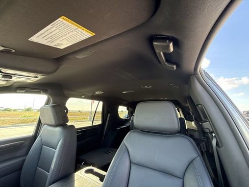 Used 2026 Chevrolet Tahoe LT w/ Comfort Package RWD image 19