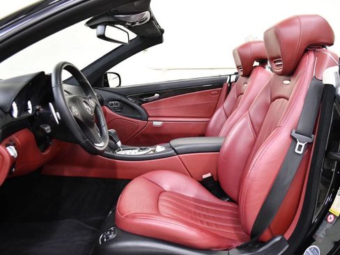 Used 2012 Mercedes-Benz SL 63 AMG image 11