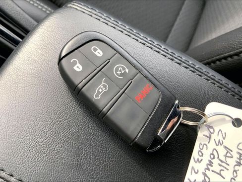 Certified 2023 Jeep Compass Altitude w/ Convenience Group image 12