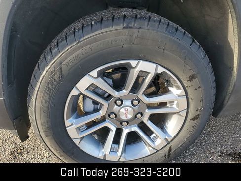 New 2025 GMC Terrain Elevation image 31