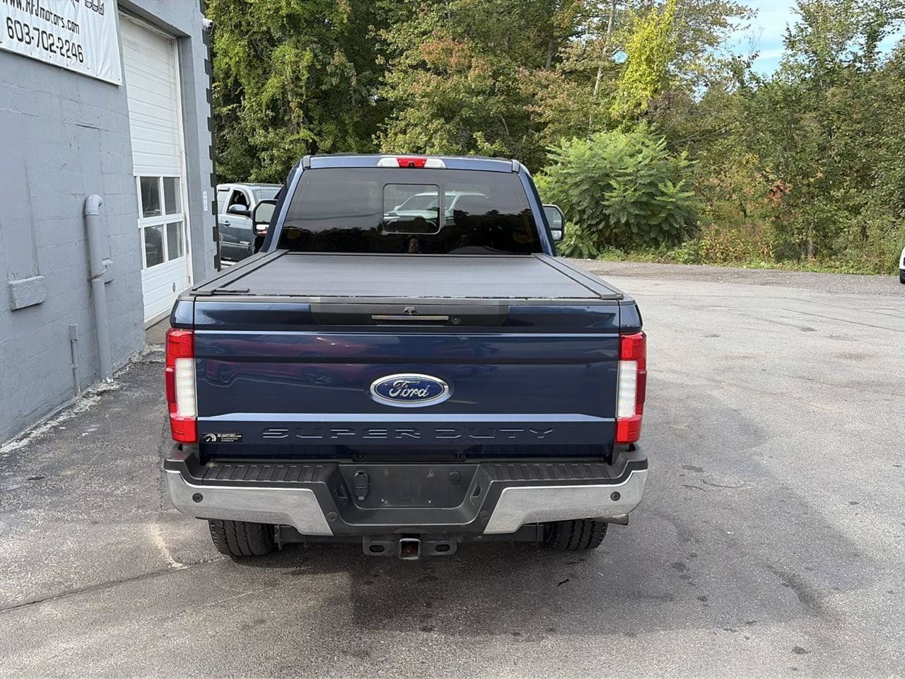 Used 2019 Ford F350 Lariat w/ Lariat Ultimate Package AWD/4WD image 6