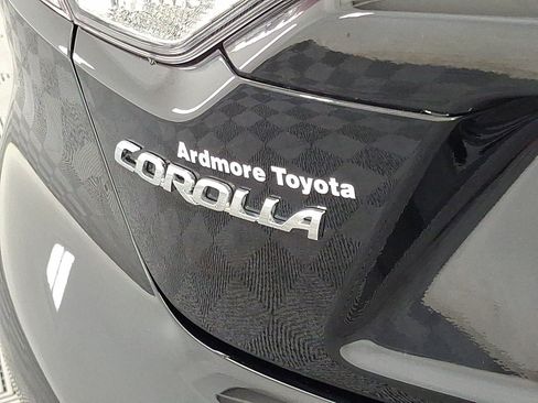 Certified 2025 Toyota Corolla LE w/ LE Premium Package FWD image 15