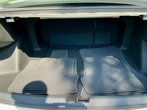 Certified 2022 Acura TLX w/ Technology Package image 11