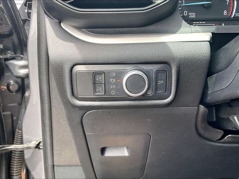 Used 2021 Ford Explorer XLT RWD image 37