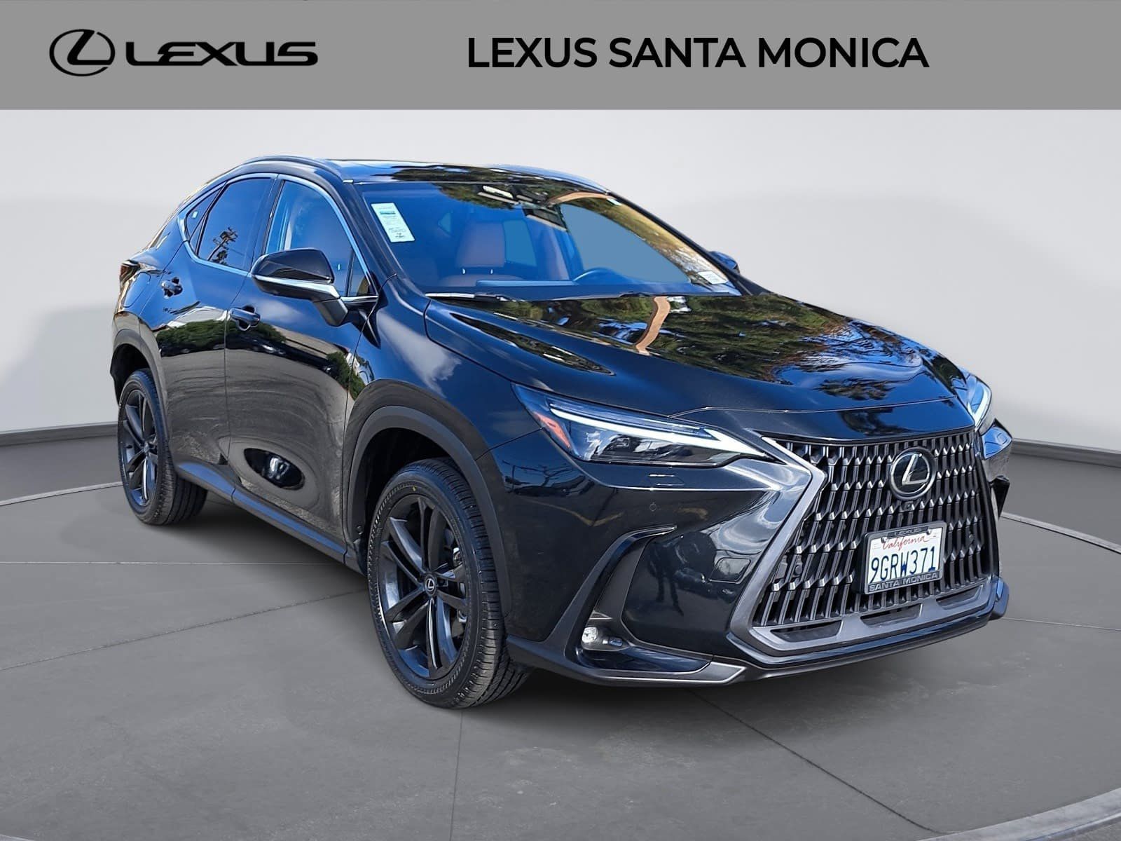 Used 2024 Lexus NX 450h+ AWD w/ Vision Package image 3