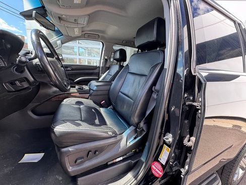 Used 2019 Chevrolet Tahoe LS AWD/4WD image 12