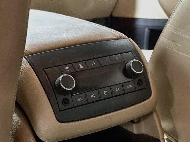 Used 2012 GMC Acadia Denali AWD/4WD image 20