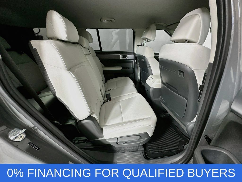 Certified 2026 Hyundai Santa Fe SE FWD image 24