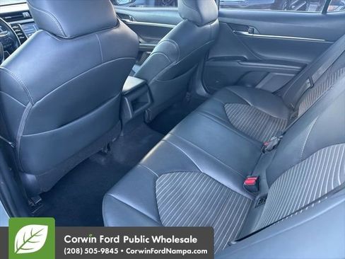 Used 2019 Toyota Camry SE image 27