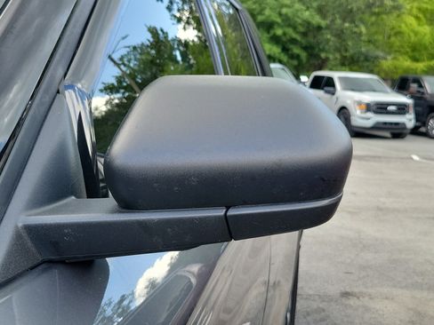 Used 2026 Ford Explorer Active w/ Active Comfort Package RWD image 9