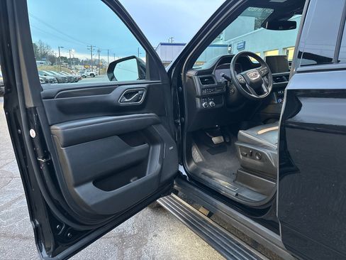 Certified 2023 GMC Yukon AT4 image 9