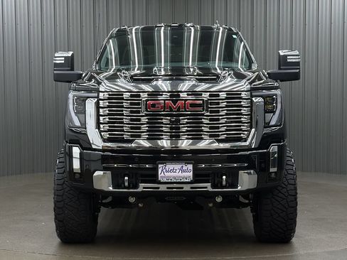 Used 2026 GMC Sierra 3500 Denali w/ Denali Reserve Package AWD/4WD image 8