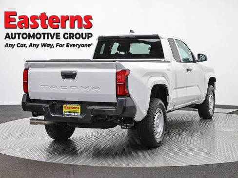 Used 2024 Toyota Tacoma SR RWD image 5