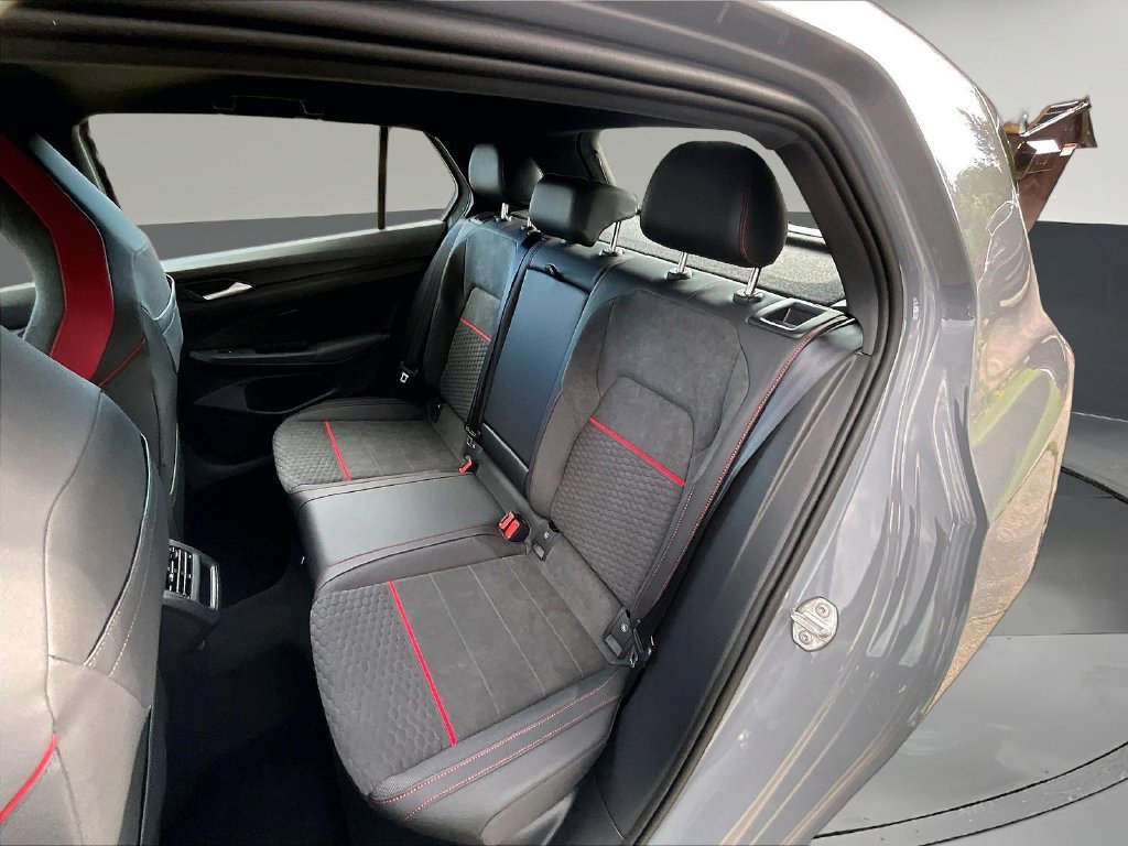 New 2026 Volkswagen GTI SE FWD image 22