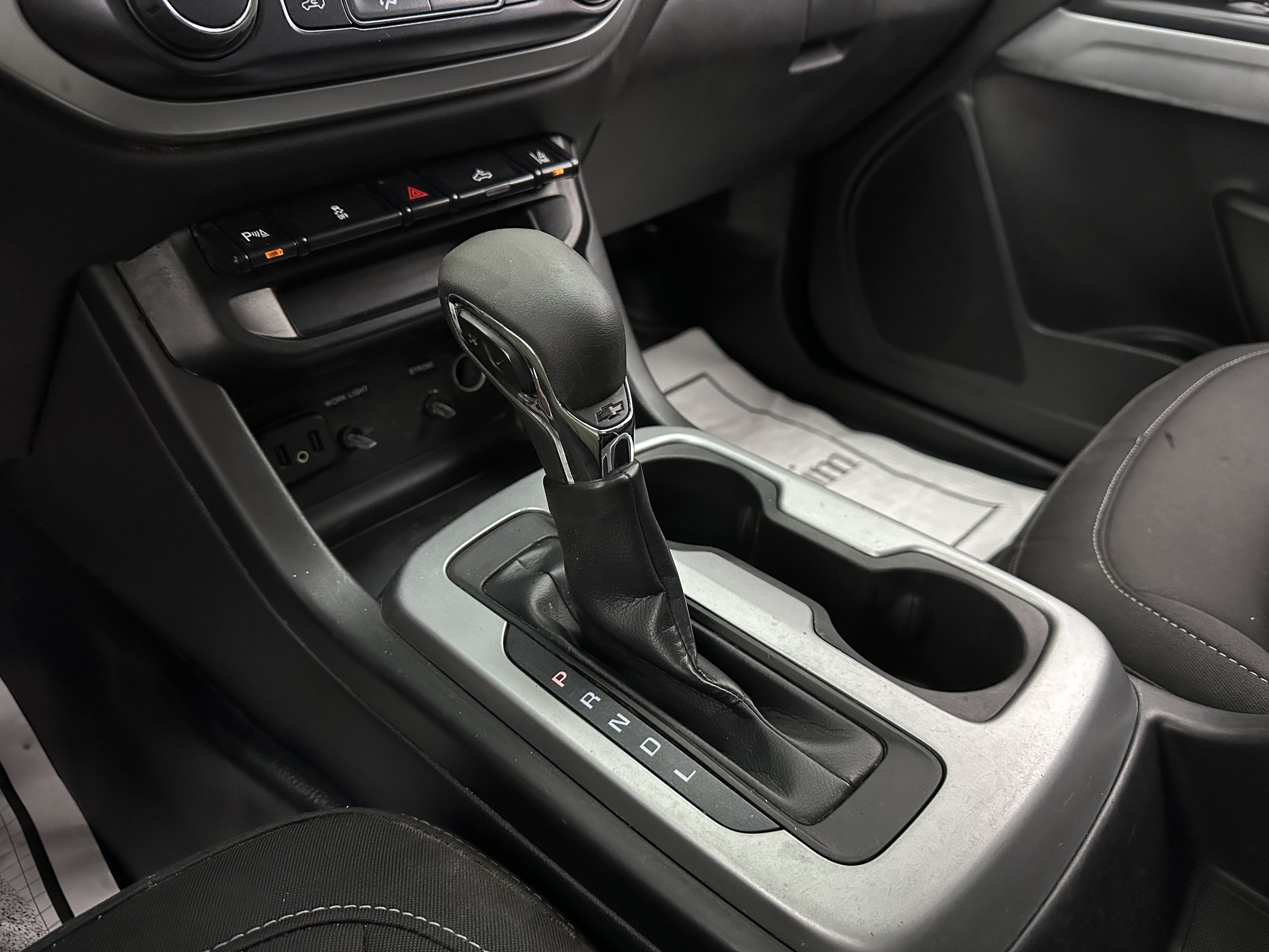 Used 2022 Chevrolet Colorado LT w/ Fleet Safety Package RWD image 17