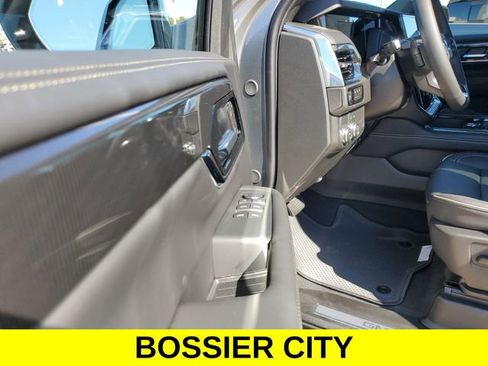 New 2026 GMC Yukon XL Elevation image 11