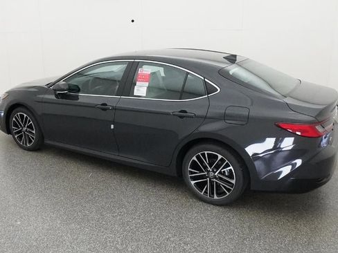 New 2026 Toyota Camry XLE image 4