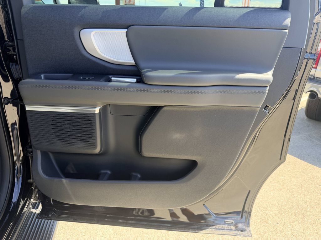 New 2026 Ford Expedition Max Active AWD/4WD image 14