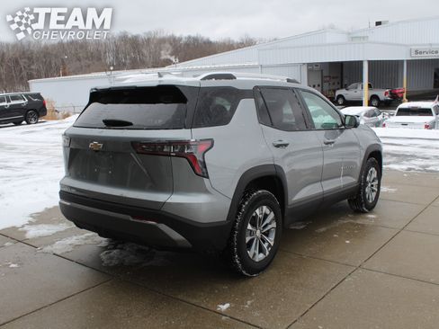 Certified 2025 Chevrolet Equinox LT w/ Convenience Package II image 4