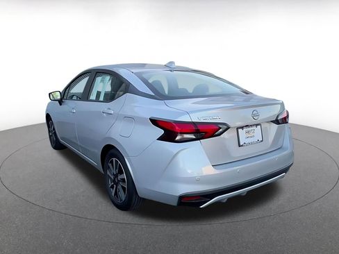 Used 2025 Nissan Versa SV FWD image 11