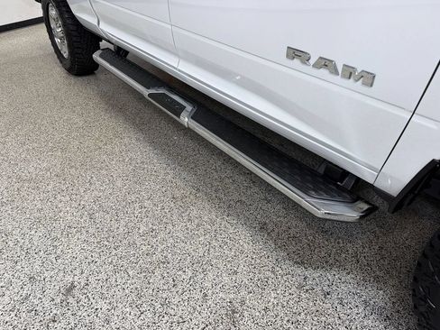 Used 2024 RAM 2500 Big Horn w/ Off Road Package AWD/4WD image 43