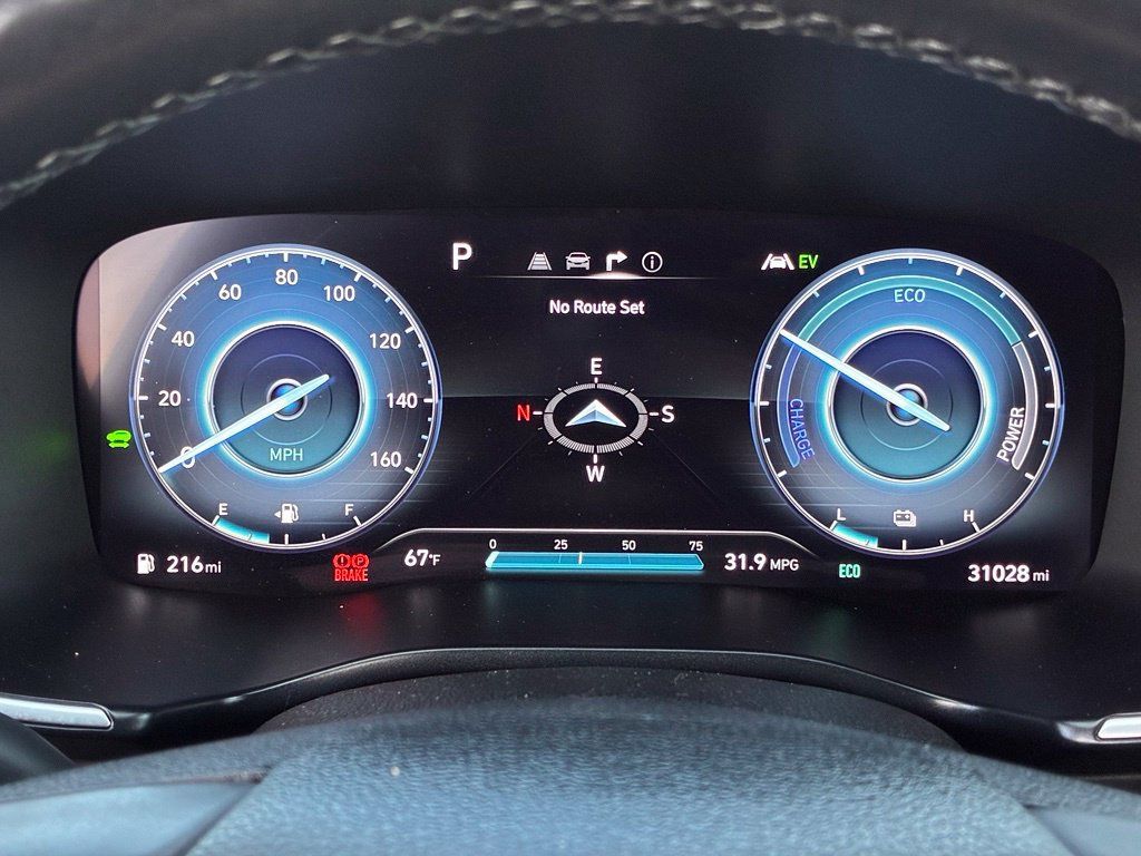 Certified 2023 Hyundai Santa Fe Limited AWD/4WD image 35