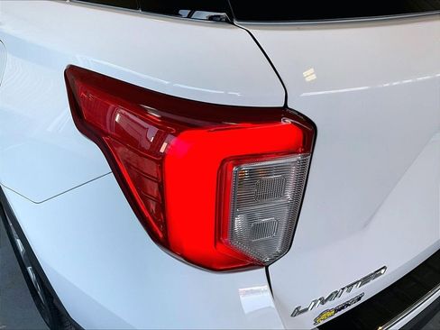Used 2023 Ford Explorer Limited image 33