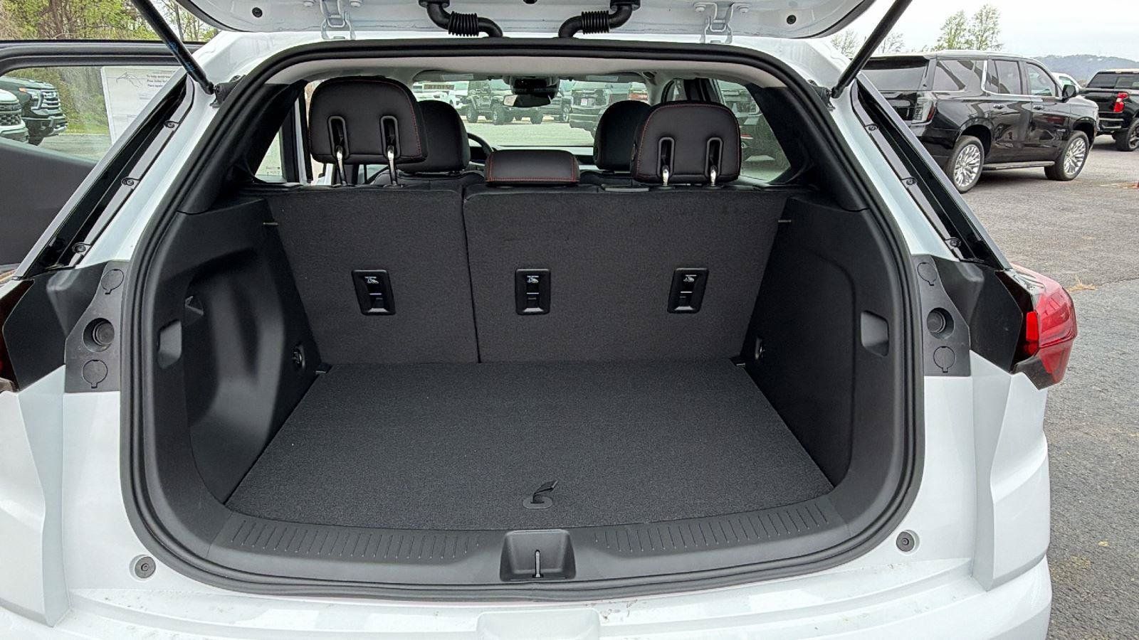 New 2027 Chevrolet Bolt RS FWD image 10