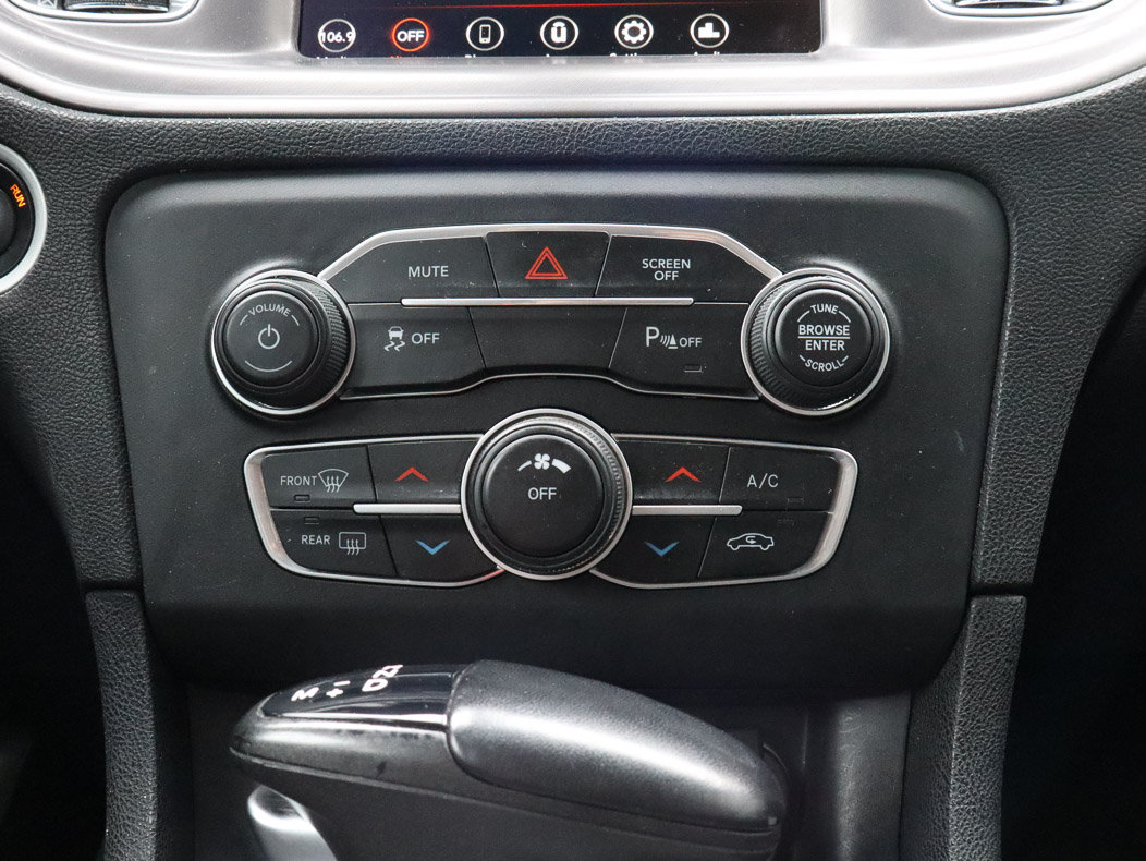 Used 2023 Dodge Charger SXT RWD image 11