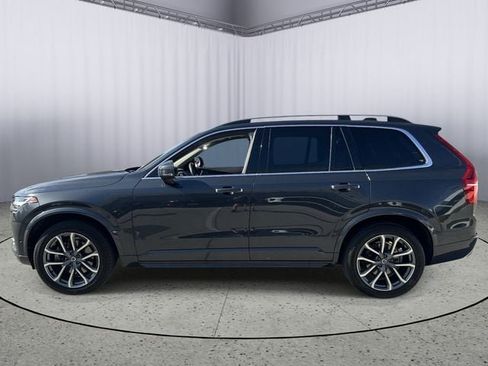 Used 2017 Volvo XC90 T6 Momentum w/ Vision Package AWD/4WD image 3