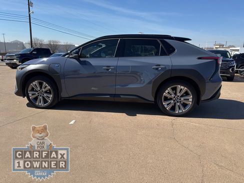 Used 2023 Subaru Solterra AWD image 4