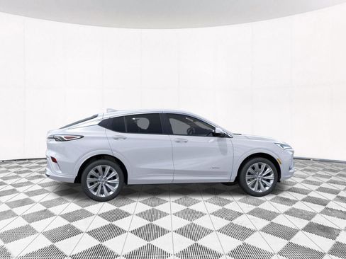 New 2026 Buick Envista Avenir image 12