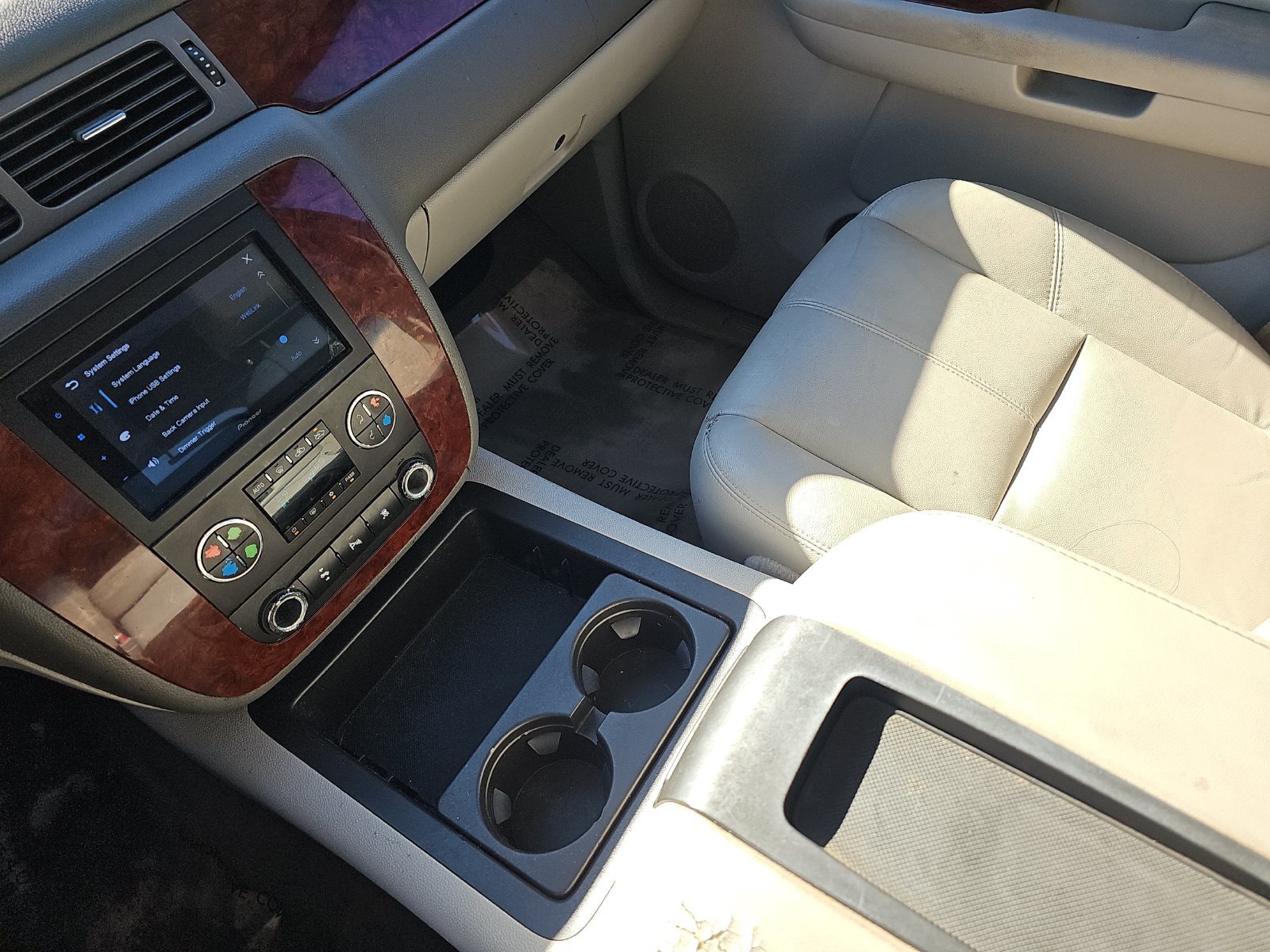Used 2009 Chevrolet Avalanche LT RWD image 25
