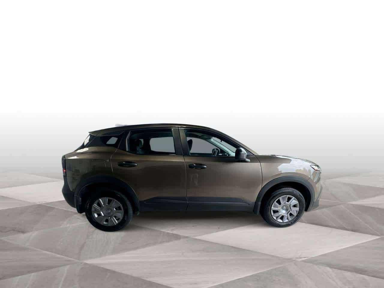 Used 2025 Nissan Kicks S FWD image 9