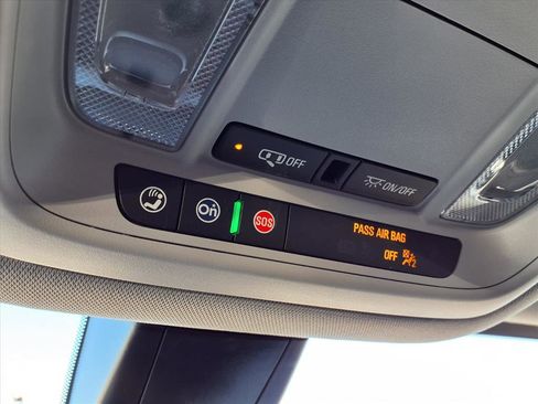 Used 2023 GMC Acadia SLE w/ Driver Convenience Package image 20