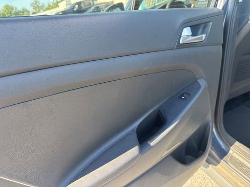 Used 2020 Hyundai Tucson SE AWD/4WD image 10