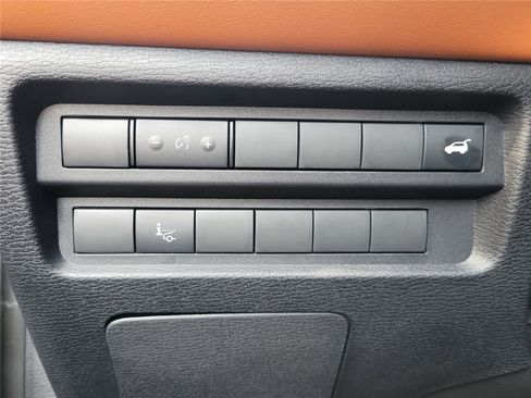 Used 2024 Mitsubishi Outlander SEL image 15