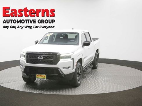 Used 2023 Nissan Frontier SV w/ Midnight Edition Package AWD/4WD image 50