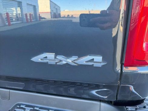 Used 2025 RAM 1500 Big Horn AWD/4WD image 10