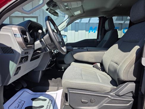 Used 2025 Ford F150 XLT w/ Equipment Group 301A Standard image 11