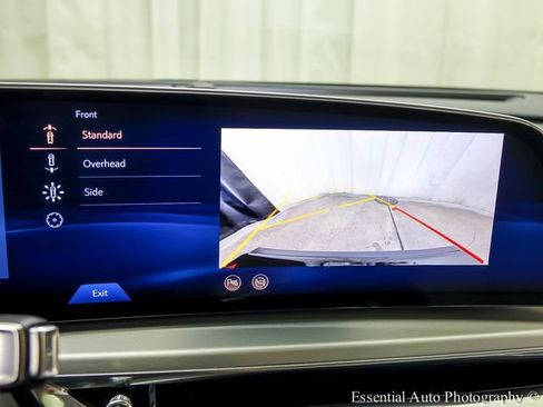Certified 2024 Cadillac Lyriq Luxury AWD/4WD image 18