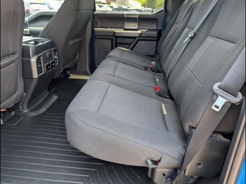 Used 2020 Ford F150 XLT w/ Equipment Group 302A Luxury AWD/4WD image 13