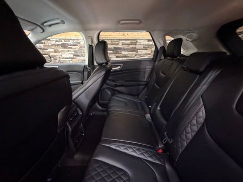 Used 2023 Ford Edge Titanium AWD/4WD image 31