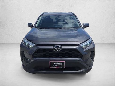 Used 2024 Toyota RAV4 XLE FWD image 2