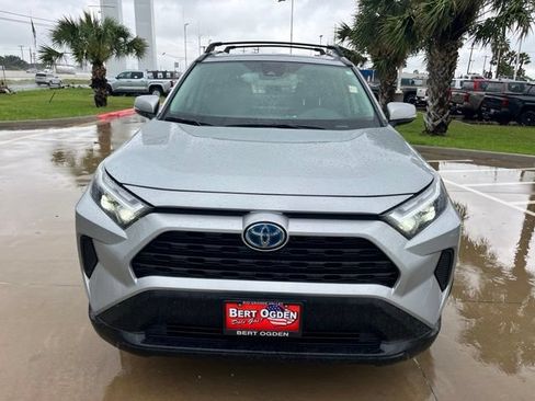 Certified 2024 Toyota RAV4 XLE w/ Convenience Package AWD/4WD image 2