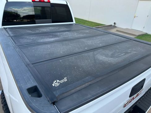 Used 2015 GMC Sierra 3500 Denali AWD/4WD image 15