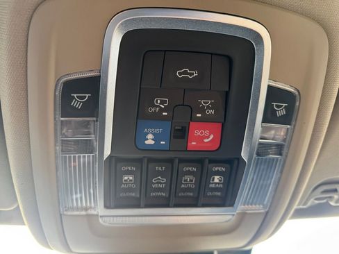 Used 2019 RAM 1500 Limited w/ Advanced Safety Group image 24