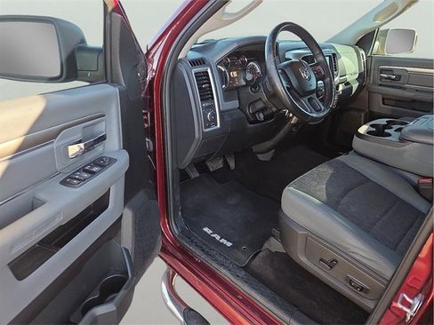 Used 2017 RAM 1500 Big Horn image 13