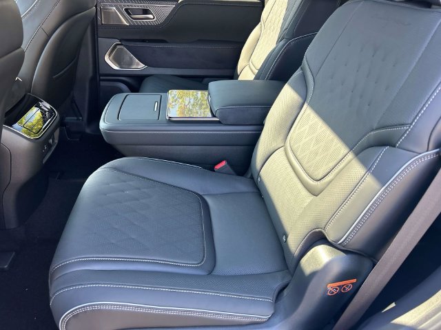 New 2027 INFINITI QX80 Autograph w/ Premium Cargo Package AWD/4WD image 20